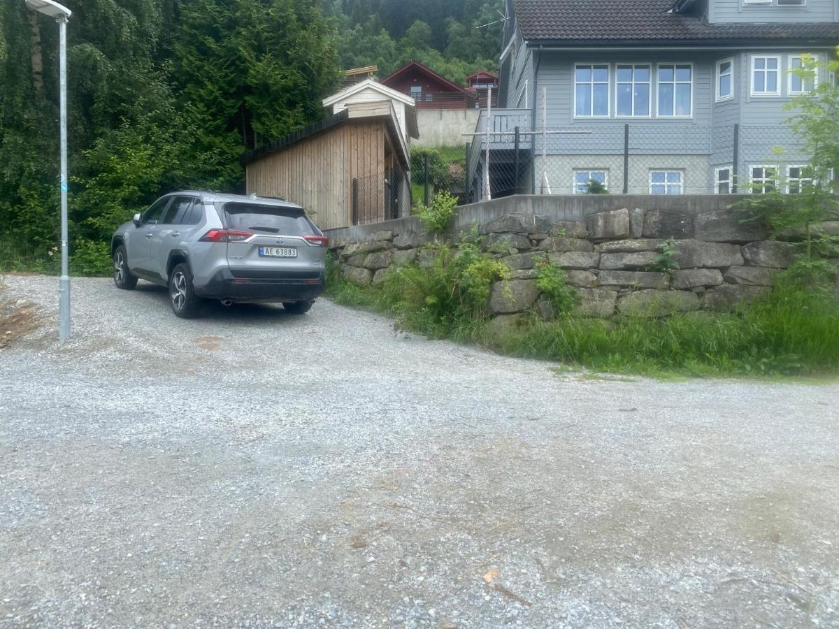 Nyoppusset Leilighet Sogndal Exterior photo